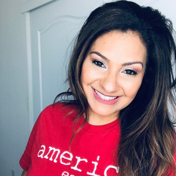 Meet your Posher, Jennifer - Picture 14 of 16